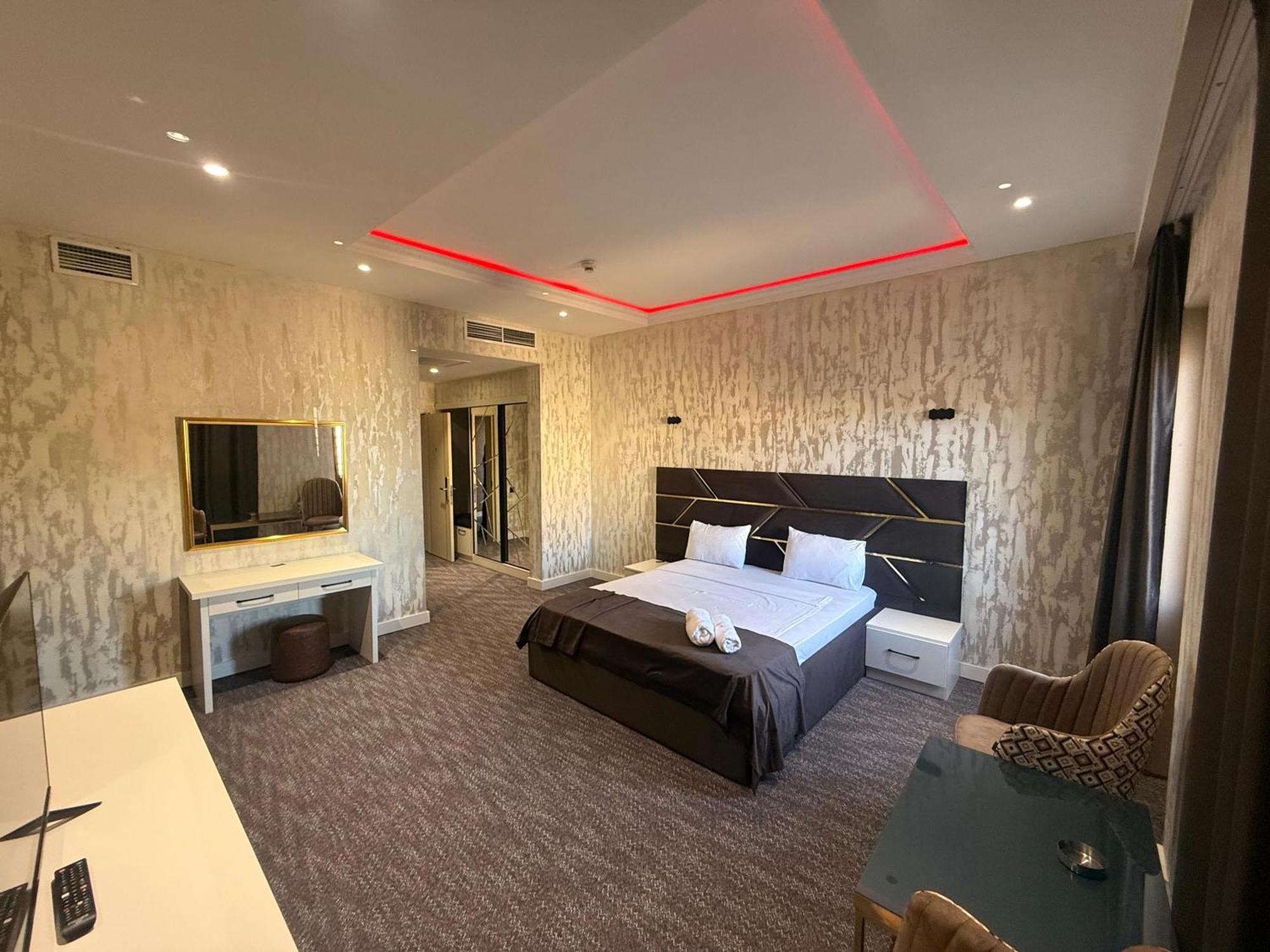 Black Mont Inn Hotel Баку Экстерьер фото