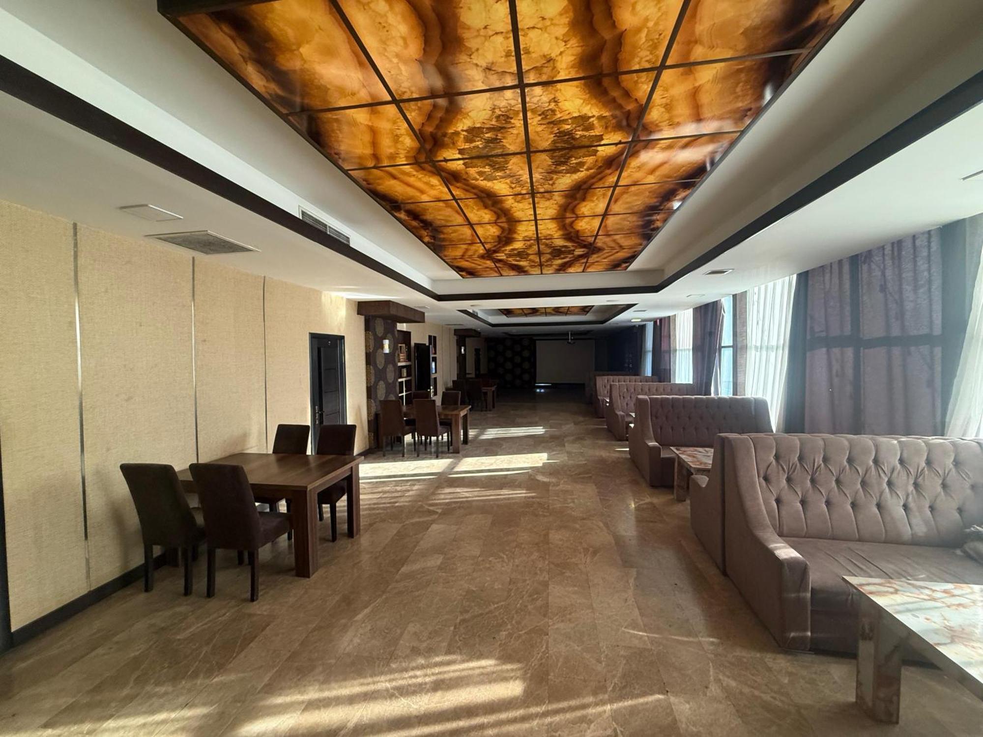 Black Mont Inn Hotel Баку Экстерьер фото