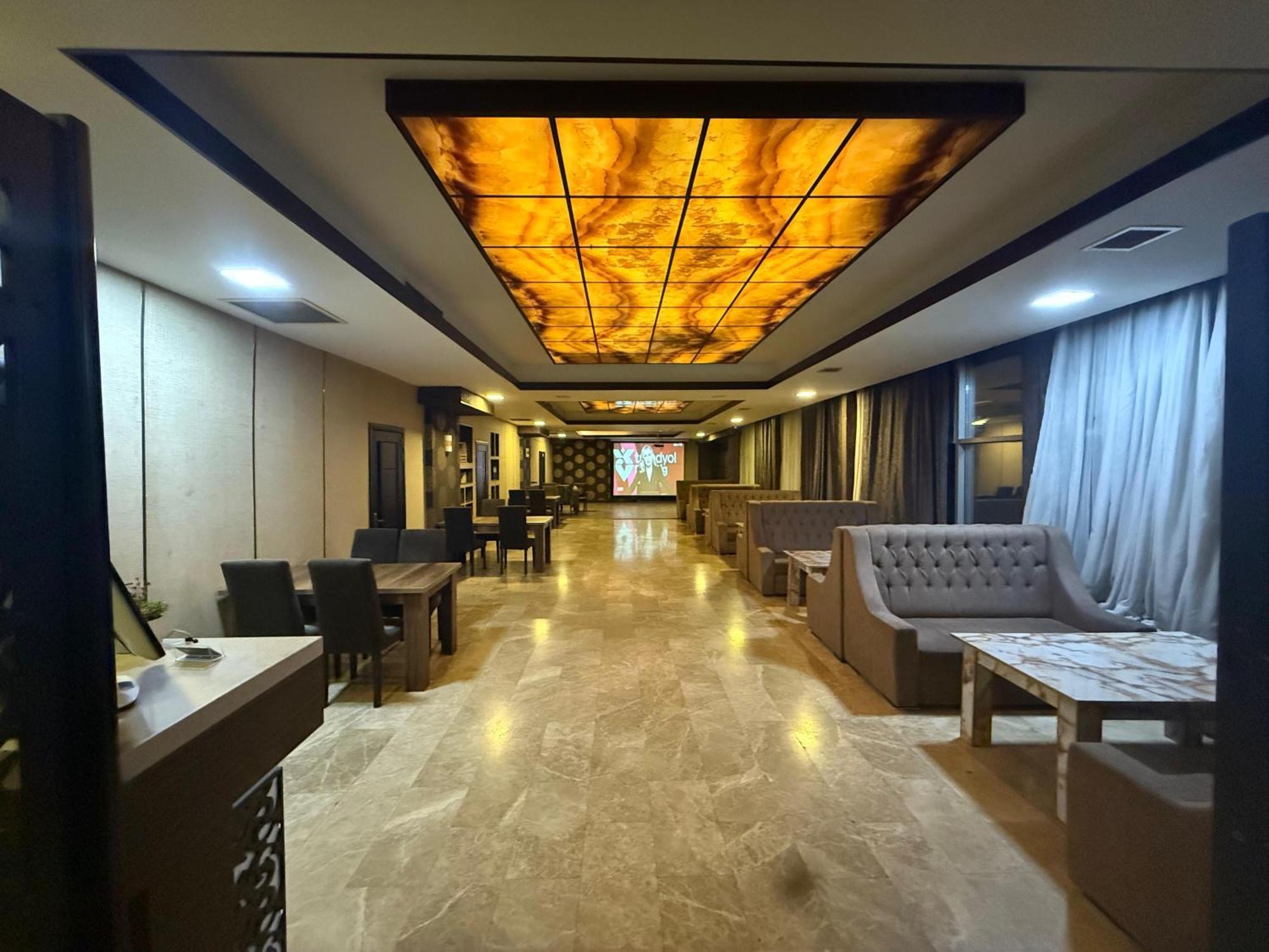 Black Mont Inn Hotel Баку Экстерьер фото