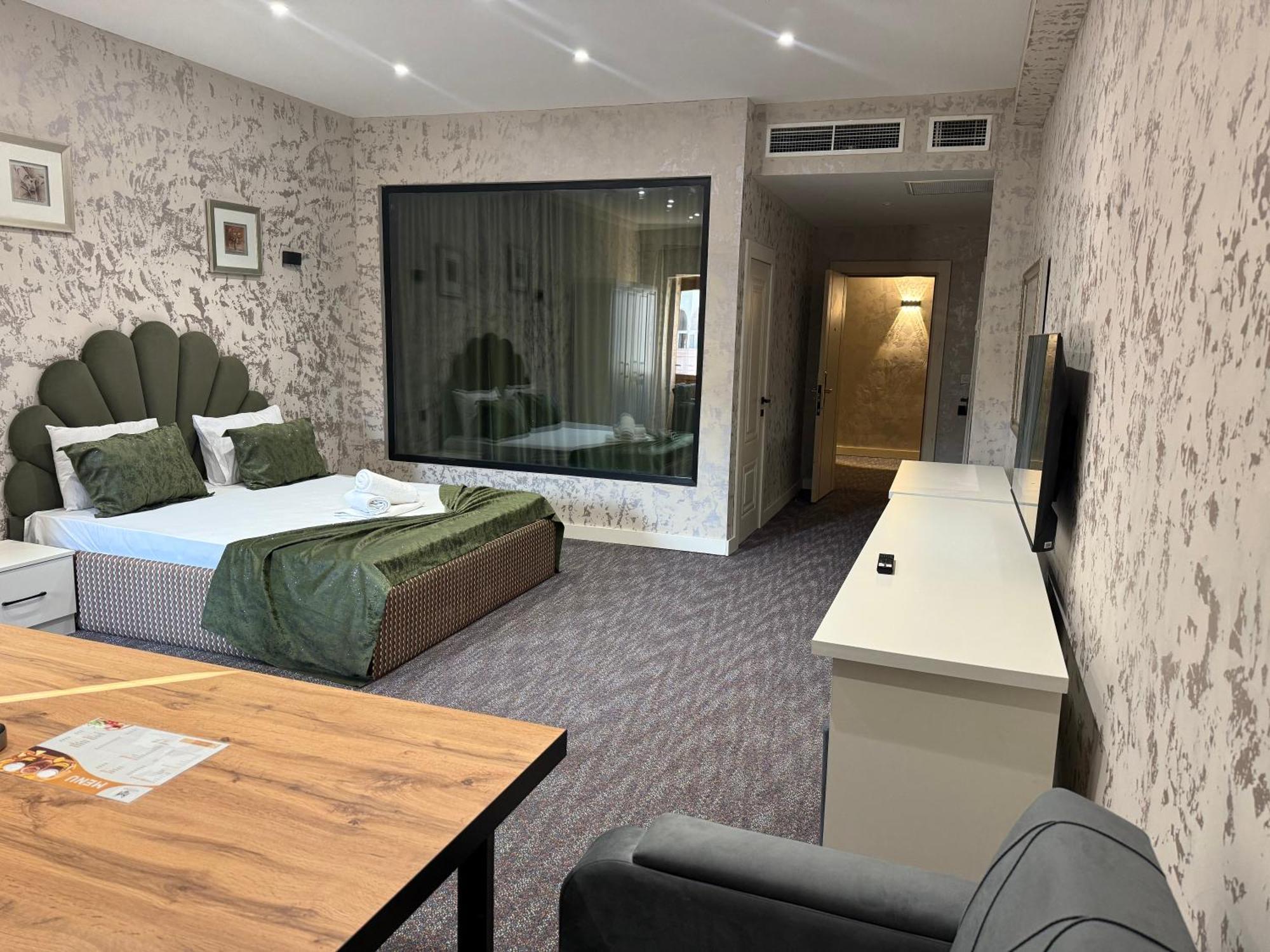 Black Mont Inn Hotel Баку Экстерьер фото